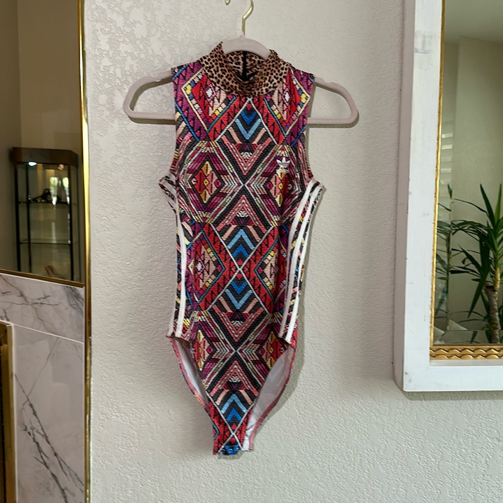 Kaleidoscope bodysuit Adidas